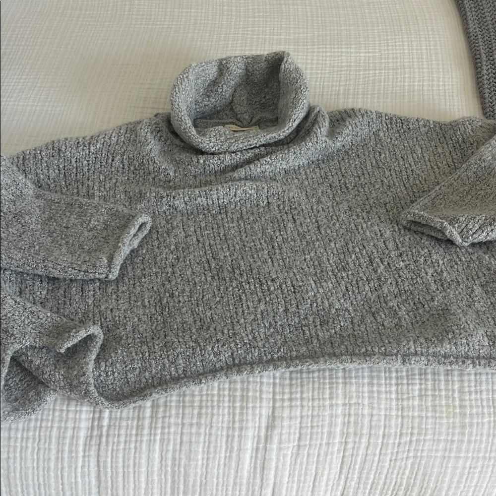 By Together Heather Gray Turtleneck Sweater